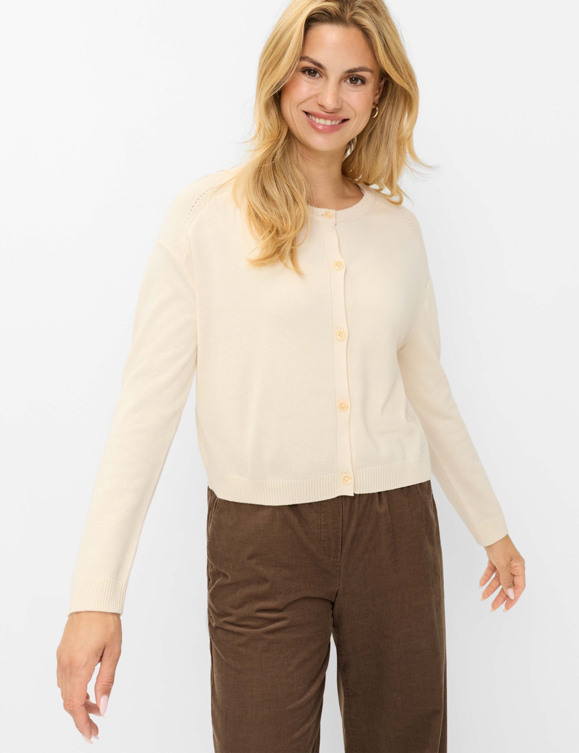 brax-strickjacke-damen-435rdz-1.jpg brax strickjacke damen – Bild 1