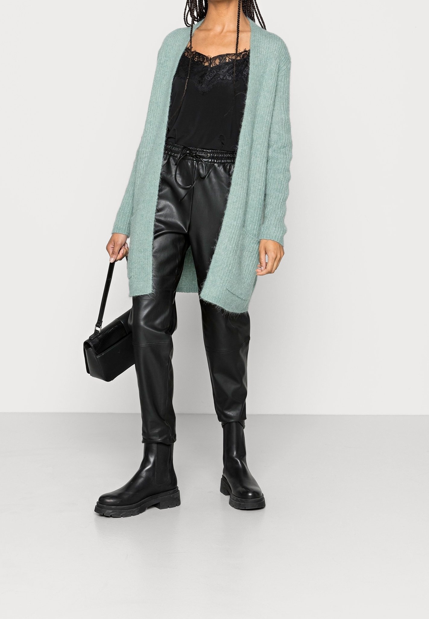 esprit-strickjacke-473tme-1.jpg esprit strickjacke – Bild 1