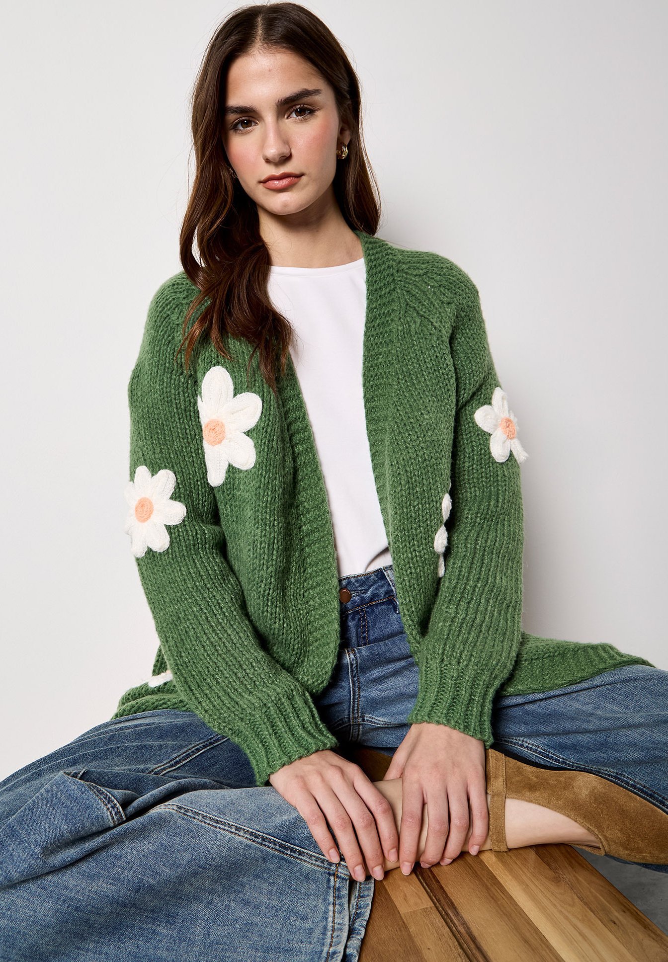 gruene-damen-strickjacke-653pvg.jpg grüne damen strickjacke – Bild 1
