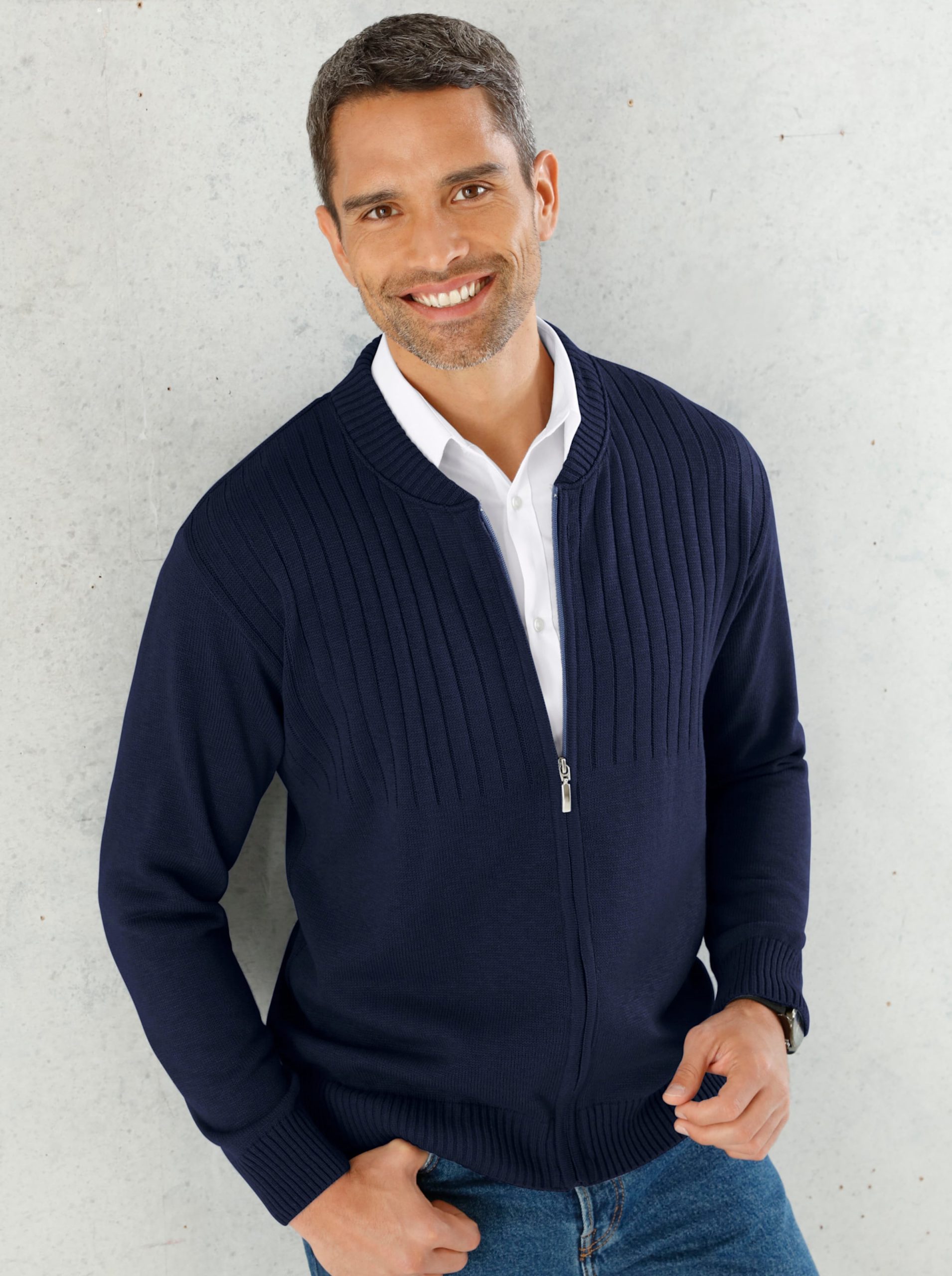 hochwertige-strickjacken-herren-782pho-1.jpg hochwertige strickjacken herren – Bild 1