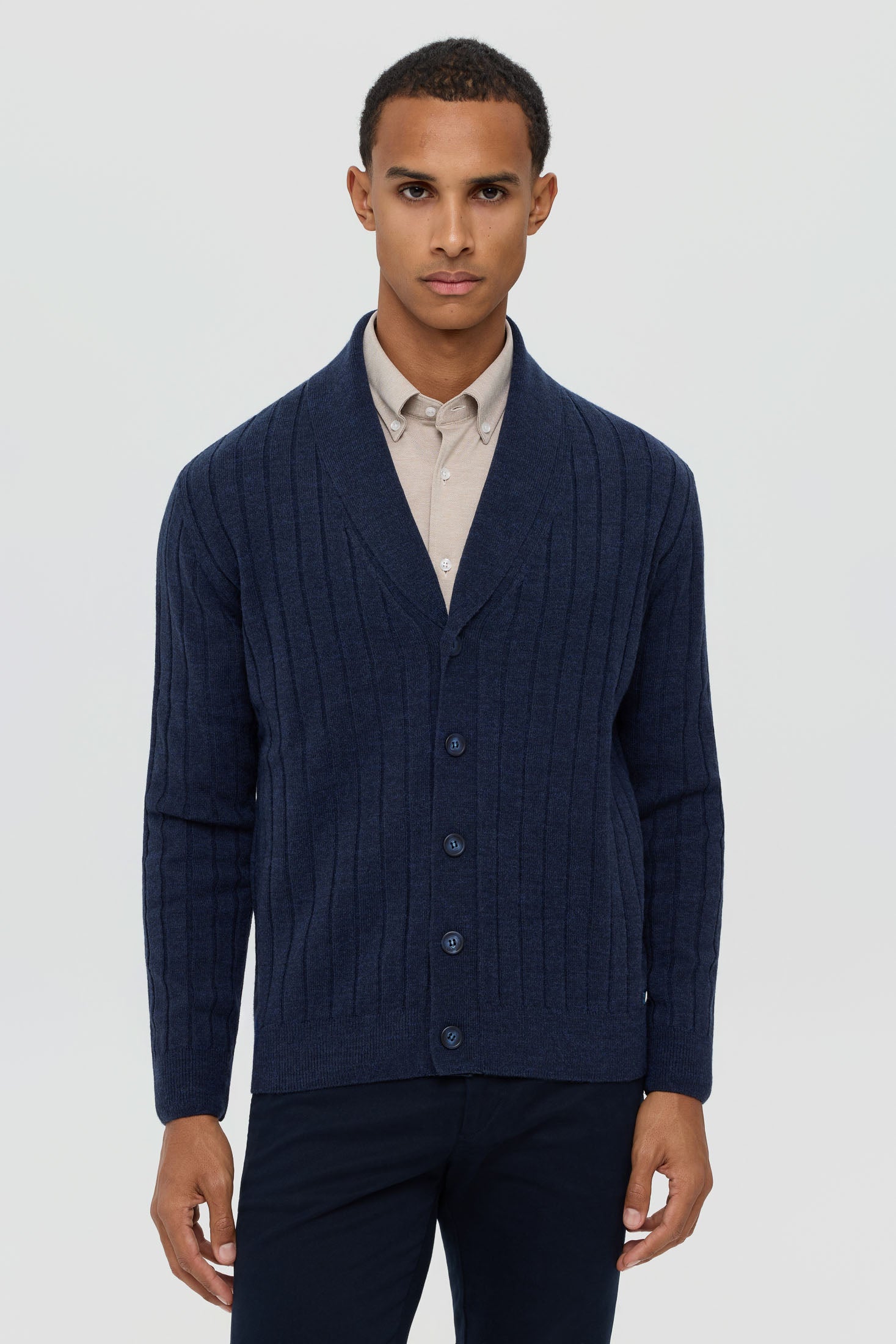 kaschmir-strickjacke-herren-600lwp-1.jpg kaschmir strickjacke herren – Bild 1