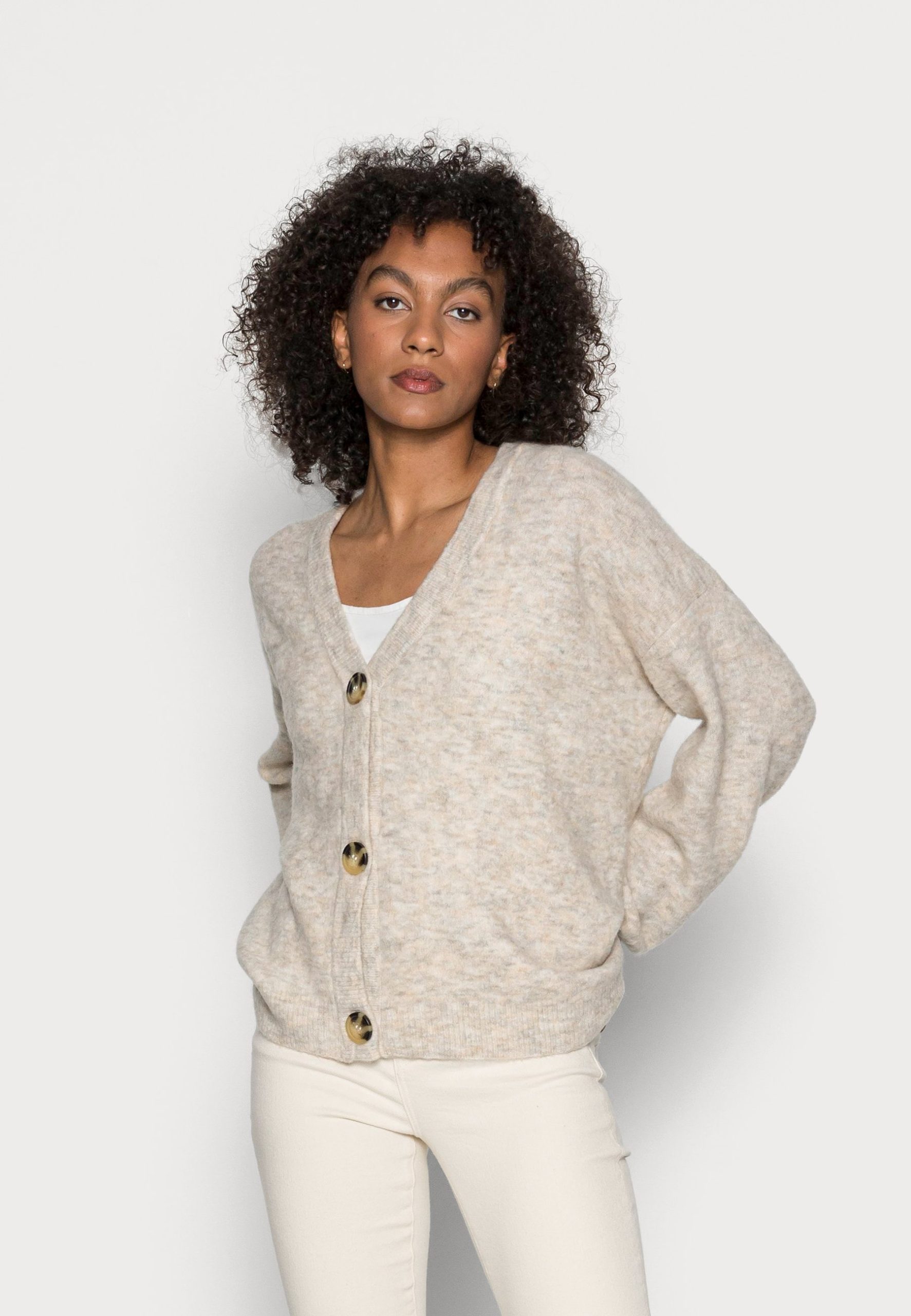 leichte-strickjacke-damen-371wmv-1.jpg leichte strickjacke damen – Bild 1