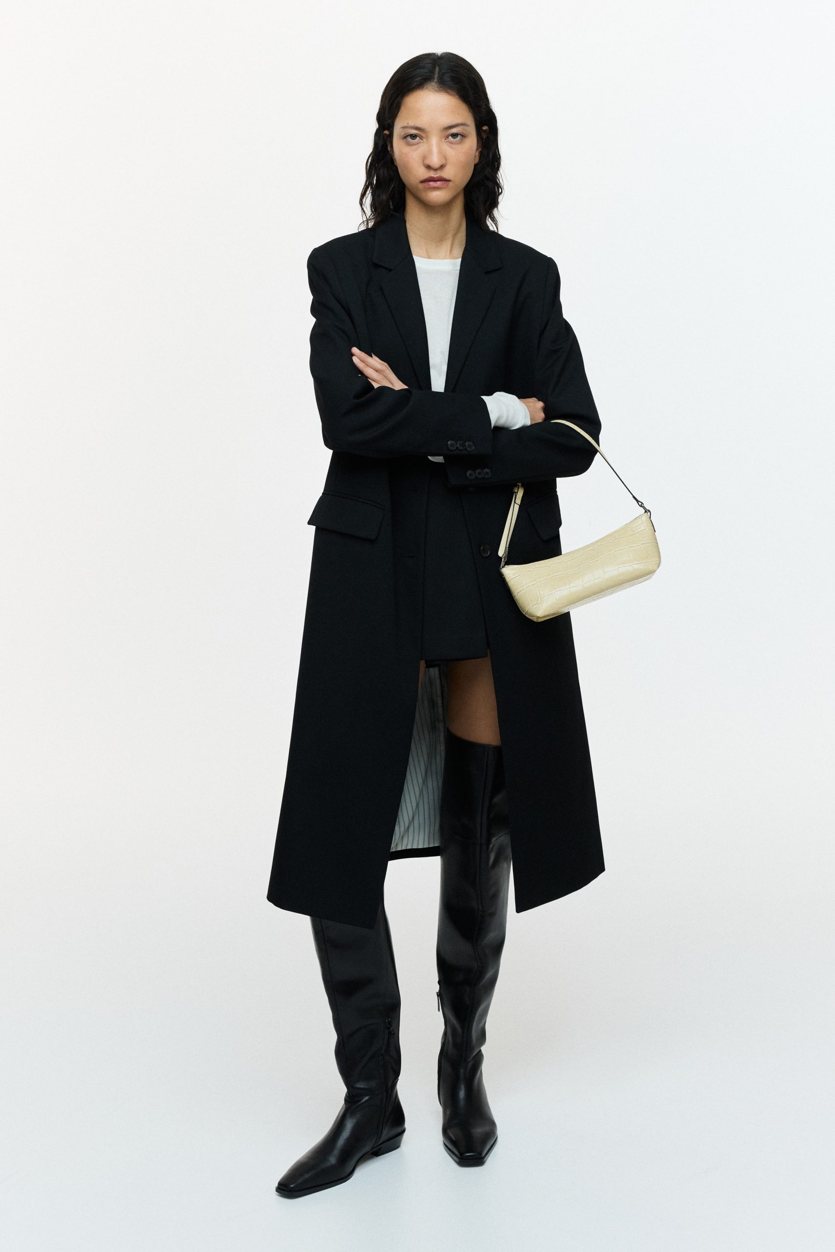 longblazer-damen-schwarz-077deu-1.jpg longblazer damen schwarz – Bild 1