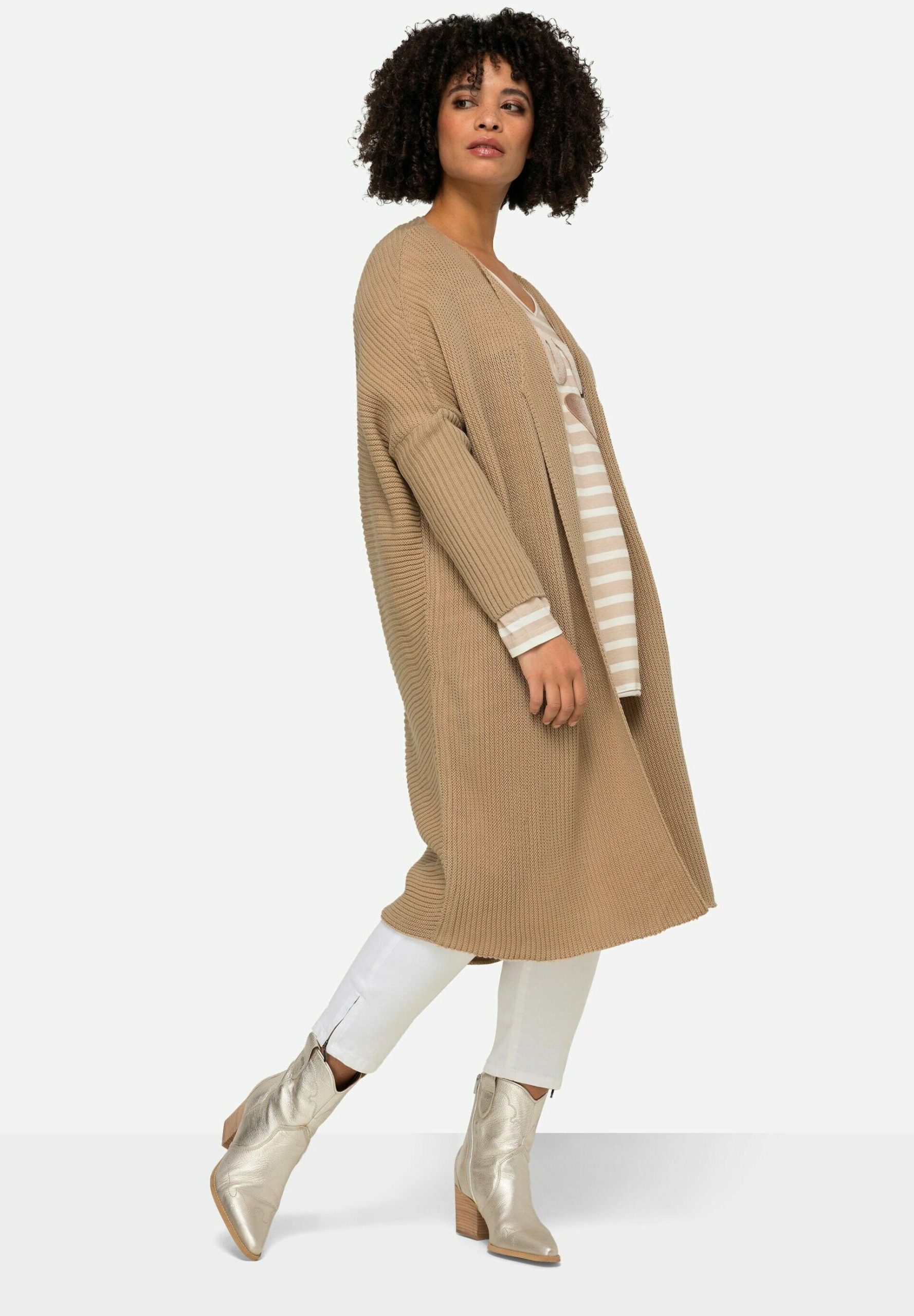 longcardigan-186uwk-1.jpg longcardigan – Bild 1