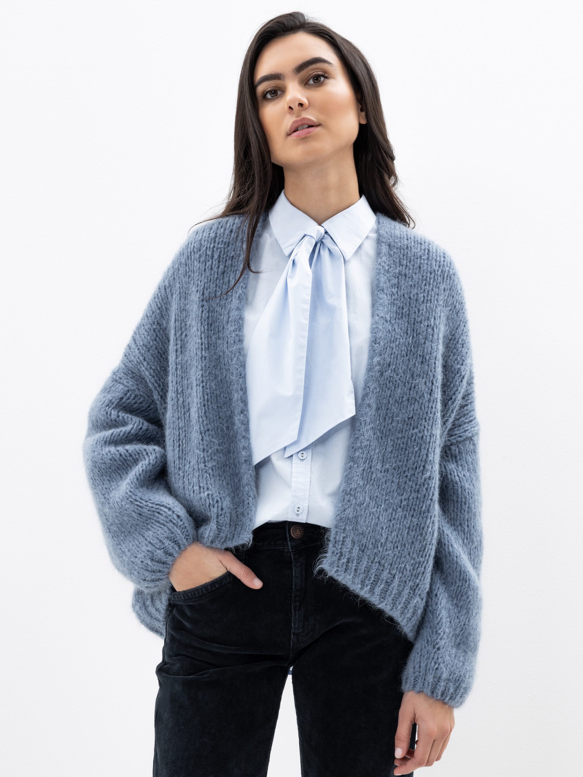 oversize-strickjacke-grobstrick-698vph-1.jpg oversize strickjacke grobstrick – Bild 1