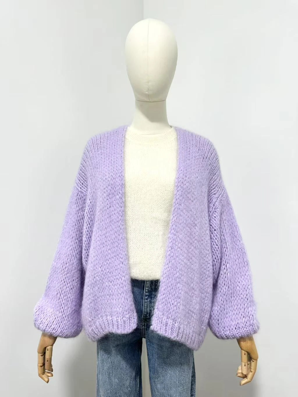 strickjacke-flieder-008mlx-1.jpg strickjacke flieder – Bild 1