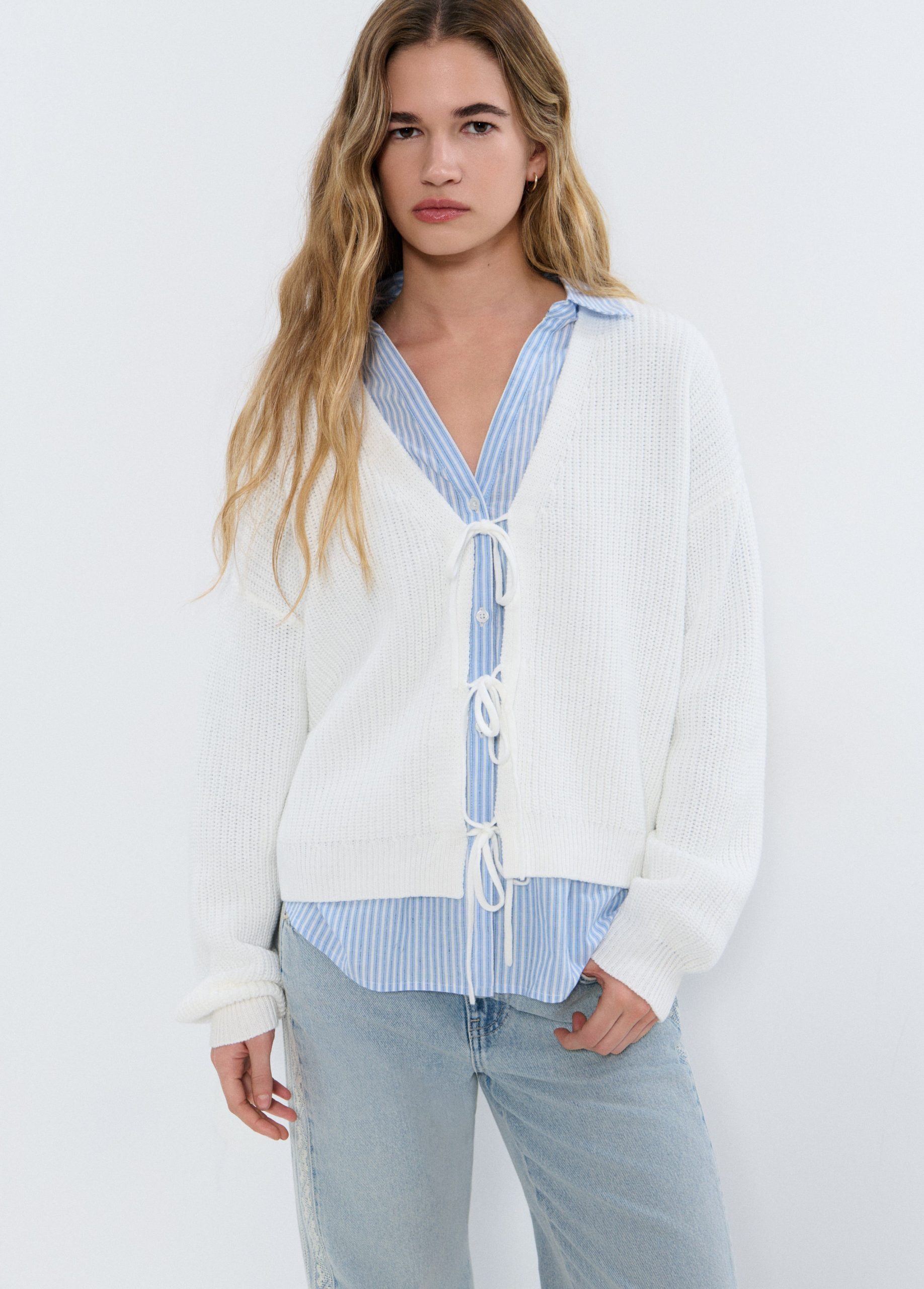 strickjacke-mit-schleife-281jfs-1.jpg strickjacke mit schleife – Bild 1