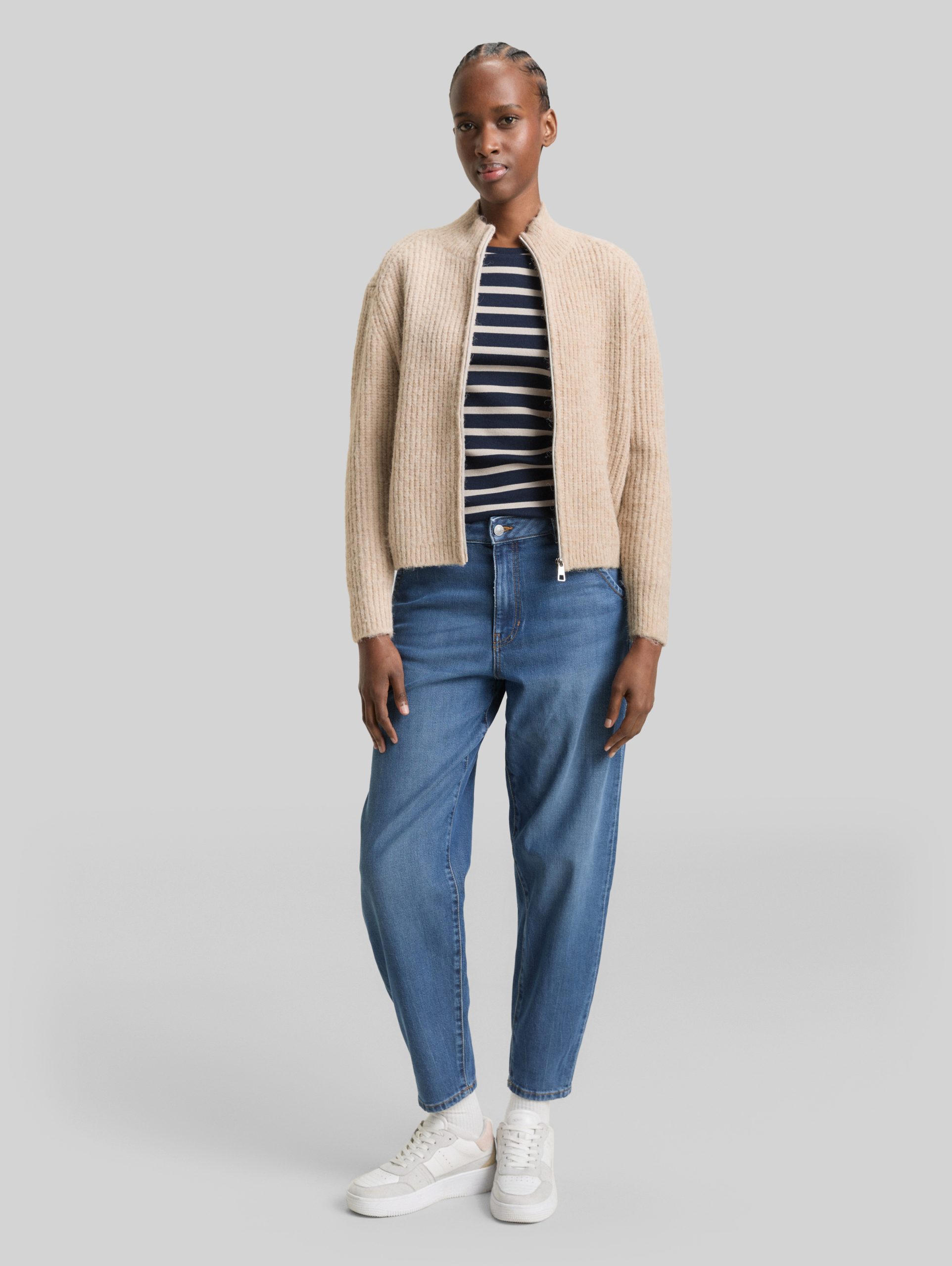 strickjacken-beige-712qby-1.jpg strickjacken beige – Bild 1