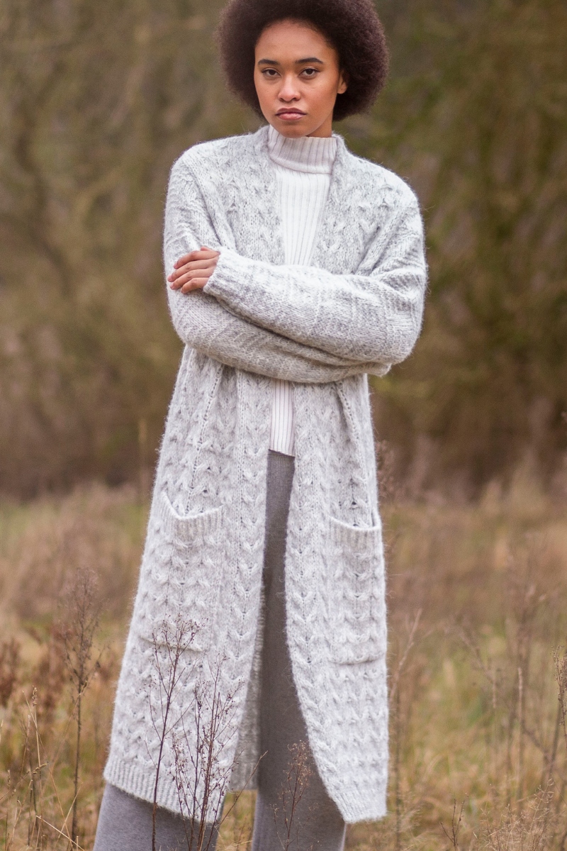 strickmantel-lang-772tiu-1.jpg strickmantel lang – Bild 1
