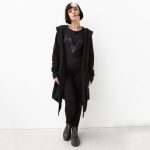 strickmantel schwarz