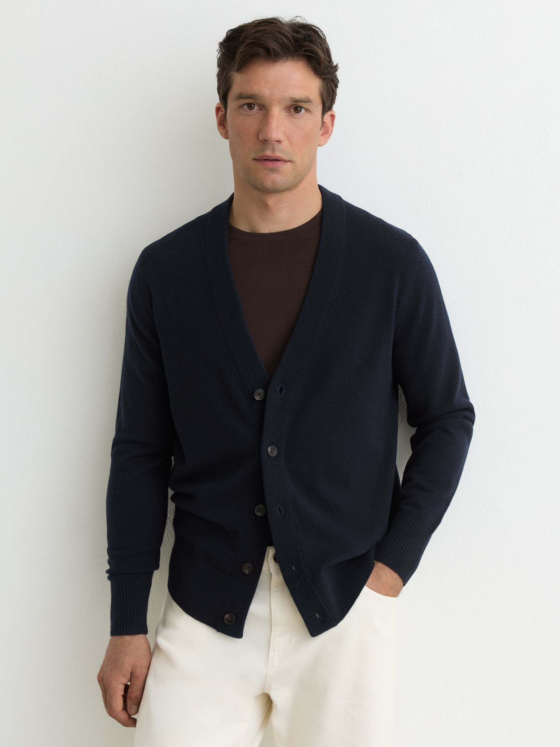 wollstrickjacke-317xqs-1.jpg wollstrickjacke – Bild 1